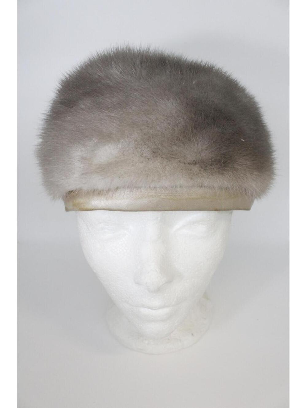 Scrap Item: Canadian Sapphire Mink Fur Hat Women Woman Size N/A Arts & Crafts